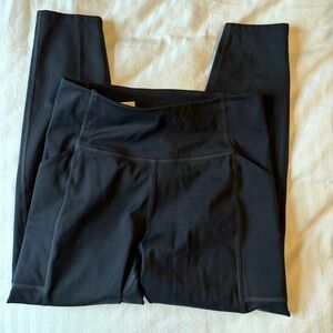 Girlfriend Collective Compressive Black Leggings with Pockets